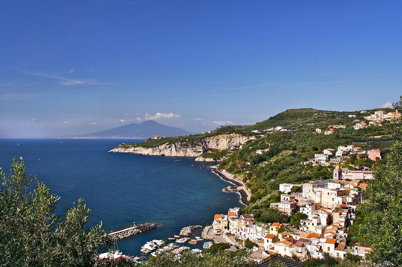 Caruso 4 By Villasandco Rentalsorrento Appartement Sorrente